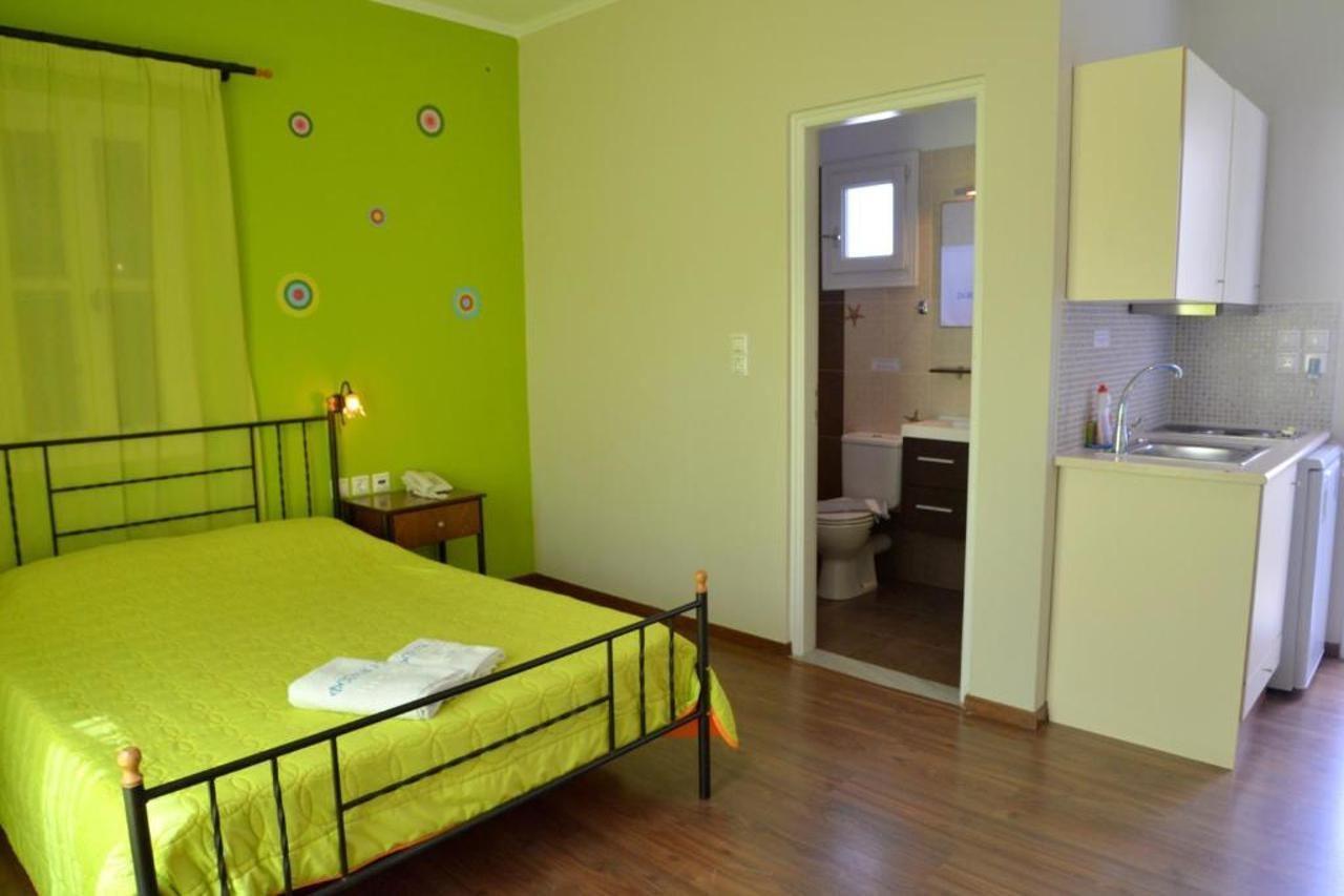 Finikas Studios Adamantas  Dış mekan fotoğraf