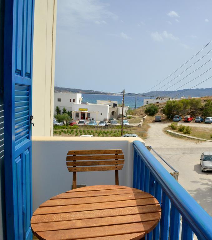 Finikas Studios Adamantas  Dış mekan fotoğraf